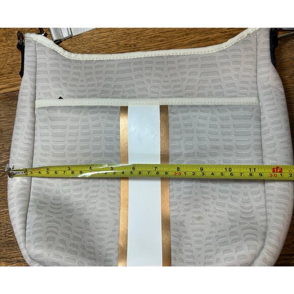 Haute Shore Neoprene Crossbody Purse in Cream Croc Print Adjustable Strap - Picture 11 of 13
